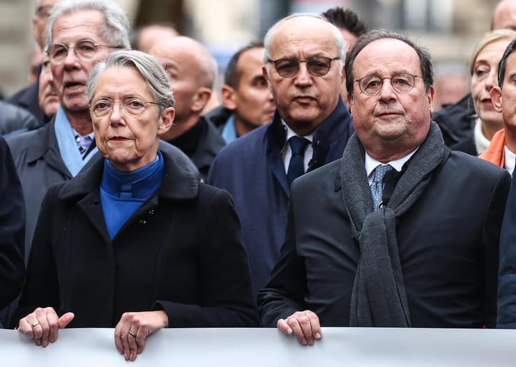 צרפת הפגנה נגד אנטישמיות פריז אליזבת בורן פרנסואה הולנד