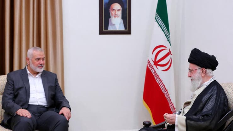 עלי חמינאי ו איסמאעיל הנייה איראן חמאס פגישה יוני 2023