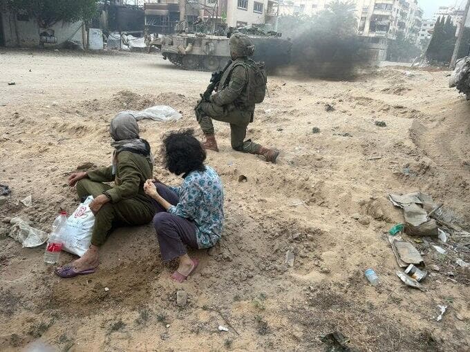 לוחמי גדוד 890 של הצנחנים חילצו פלסטינית עם בתה האוטיסטית