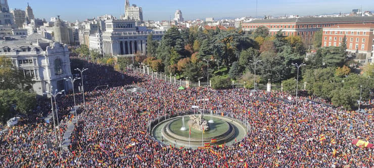 ספרד מדריד הפגנה נגד חוק ה חנינה פדרו סנצ'ס