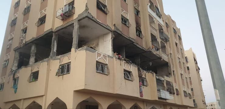 לפי דיווחים פלסטינים: הפצצת בניין בחאן יונס