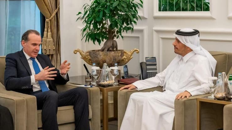  ראש ממשלת קטאר מוחמד בן ג'אסם אאל ת'אני ראש ממשלת קטאר מוחמד בן ג'אסם אאל ת'אני