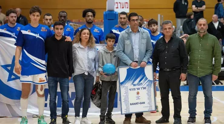 הטקס של עירוני ר"ג (רועי כפיר) הטקס של עירוני ר"ג