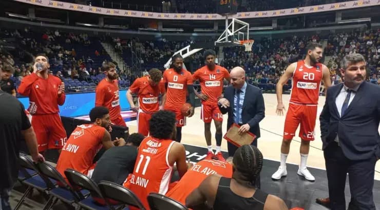 דני פרנקו ושחקני הפועל ת"א