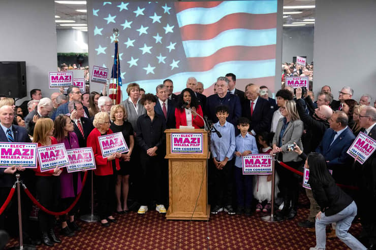 מזי מלסה פיליפ מועמדת ישראלית-אמריקנית בבחירות לקונגרס