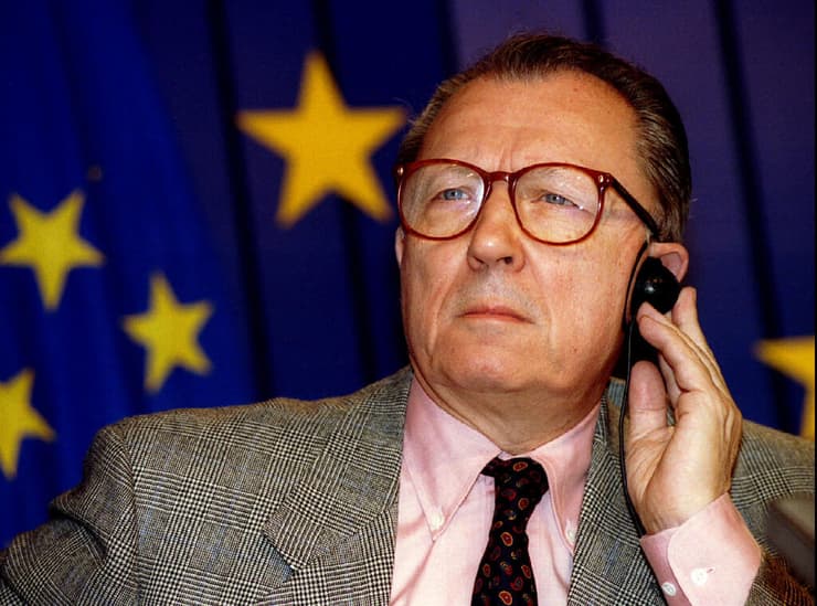 ז'אק דלור נשיא הנציבות האירופית לשעבר בשנת 1994 מר אירופה