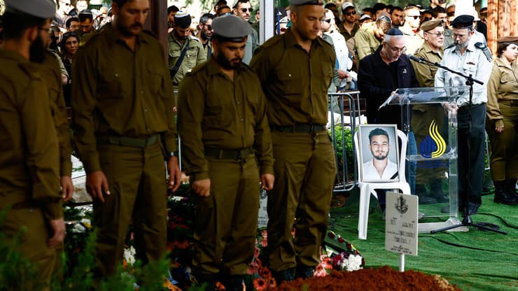 הלווייתו של קונסטנטין סושקו