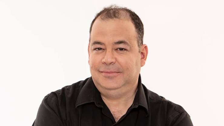 פרופסור יריב יוגב 