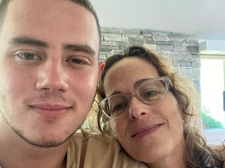 עומר נאוטרה