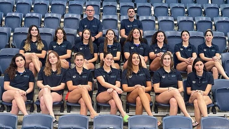 נבחרת ישראל בכדורמים - נשים