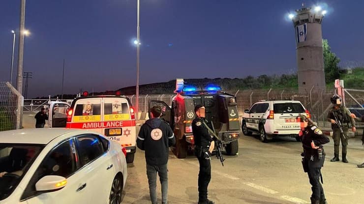 זירת ניסיון פיגוע הדריסה במחסום גבעת זאב