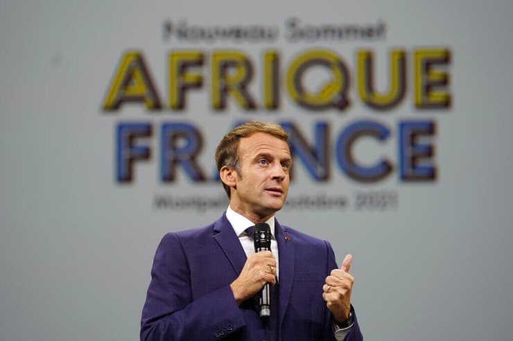 הנשיא מקרון בוועידה צרפתית-אפריקאית