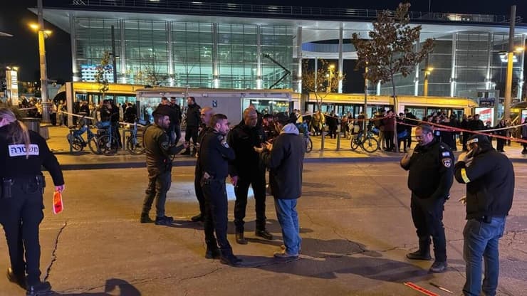  זירת המעצר שהסתבך סמוך לתחנה המרכזית ירושלים