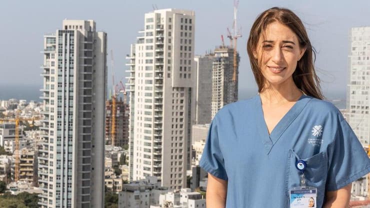 ד"ר בת אל דהן רופאה באיכילוב חזרה ממילואים לעבודתה לאחר יותר מ100 ימים בשירות 
