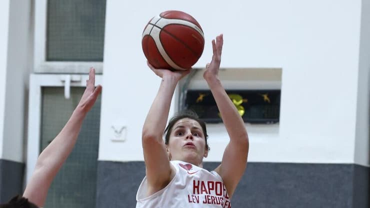 אליסה בארון הפועל לב ירושלים כדורסל נשים