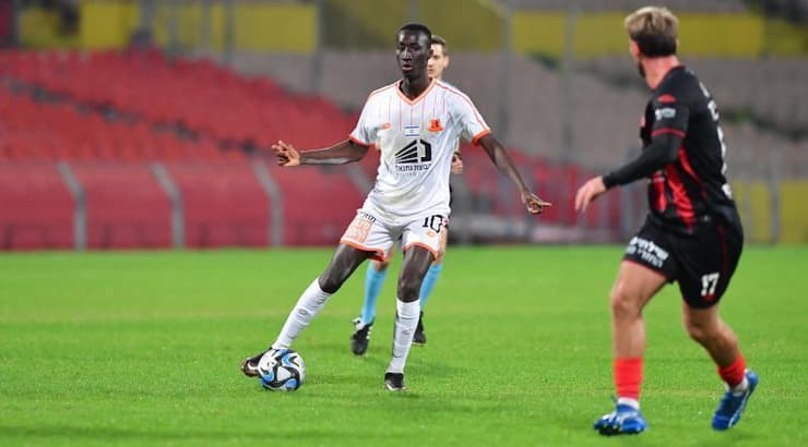 אבובאקר בארי (חגי מיכאלי) אבובאקר בארי