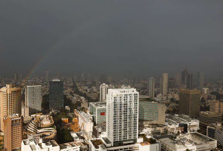 קשת בתל אביב