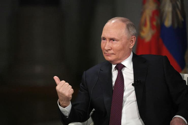 נשיא רוסיה ולדימיר פוטין ב ריאיון ל טאקר קרלסון