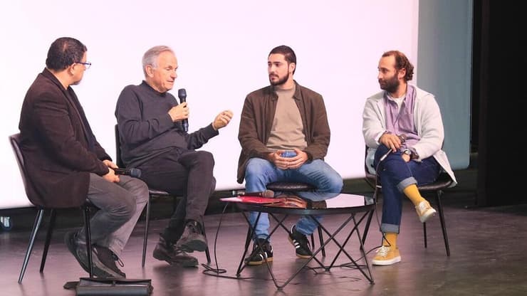 מימין: עלא דקא, אמיר ח'ורי, אבי נשר ואלברט גבאי בפאנל בפסטיבל הקולנוע של רהט