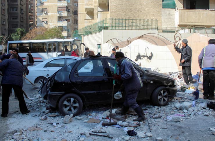 זירת תקיפה שיוחסה ל ישראל ב דמשק סוריה בשכונת כפר סוסה