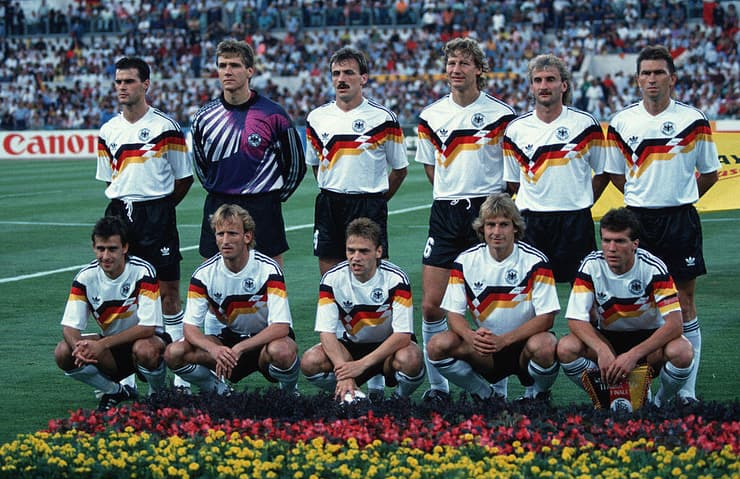 נבחרת גרמניה 1990