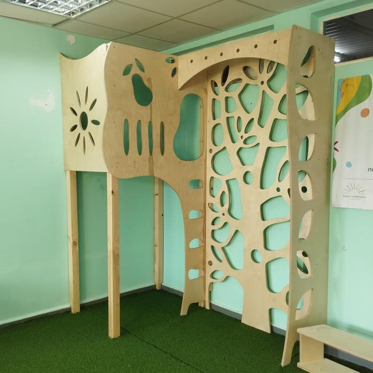 מתכנן חדרי ילדים מעץ טבעי, אלכסיי ללצ'וק