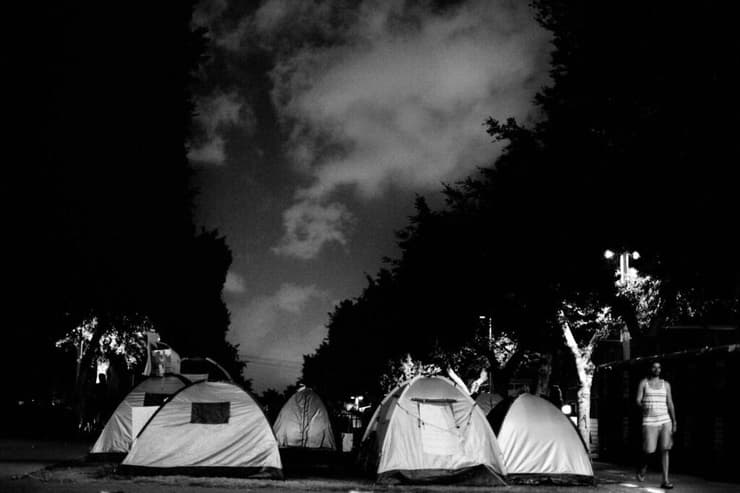 הספר "עדות מקומית": 2011, מחאת האוהלים, ניצן הפנר