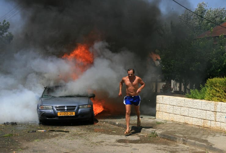 הספר "עדות מקומית": 2006, מלחמת לבנון השנייה, פבל וולברג, EPA