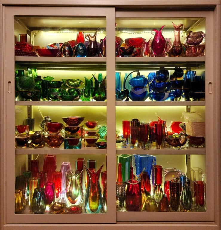 אוסף כלים מזכוכית מורנו