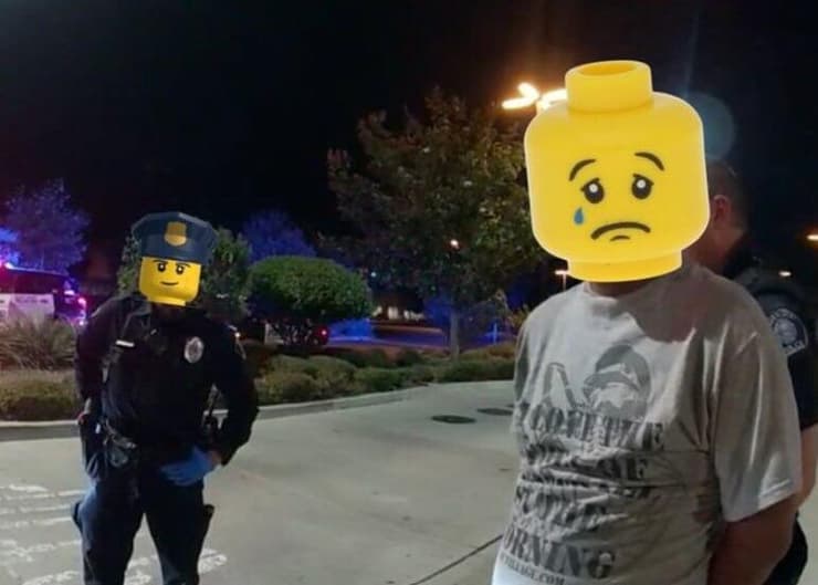 ארה"ב קליפורניה משטרת מוריאטה מורייטה שותלת פרצופים של לגו על תמונות חשודים
