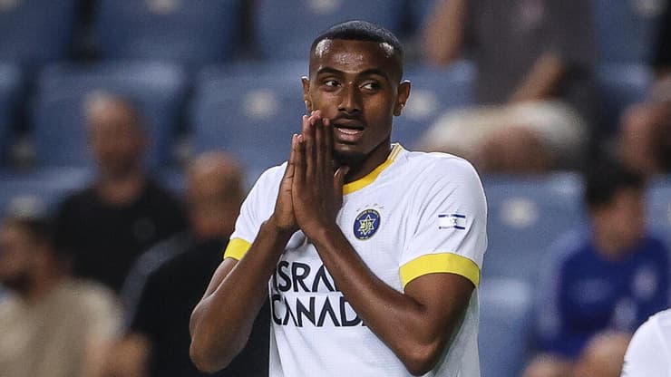 יעזוב אם יגיע זר בעמדה התקפית. מלדה (צילום: עוז מועלם) מלדה