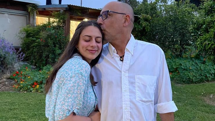 שי לי אביאני עם אביה, שחר אביאני ז"ל שנרצח בקיבוץ כפר עזה