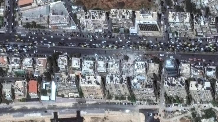 סוריה תקיפה דמשק חיסול חסן מהדווי מוחמד רזא זאהדי ליד מבנה שגרירות איראן איראני תמונות לוויין 