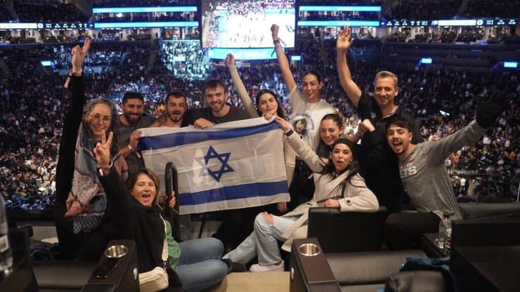 משלחת הסברה של פצועות ופצועי צה"ל וכוחות הביטחון פוגשים את ברוקלין נטס