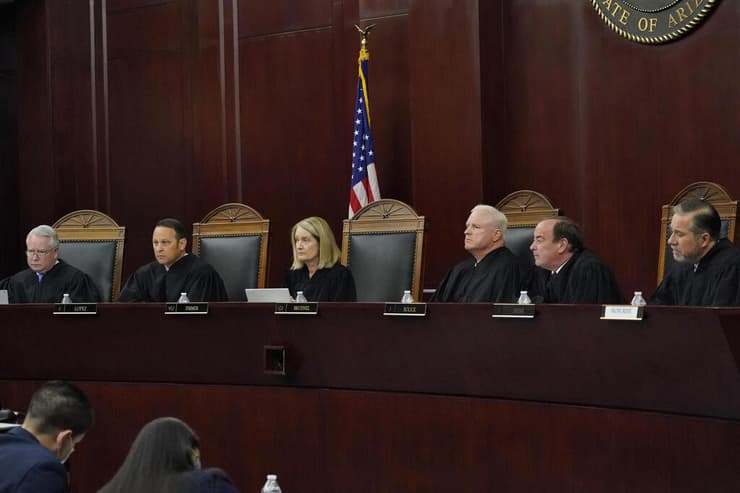 שופטים שופטי בית המשפט העליון של אריזונה ארה"ב