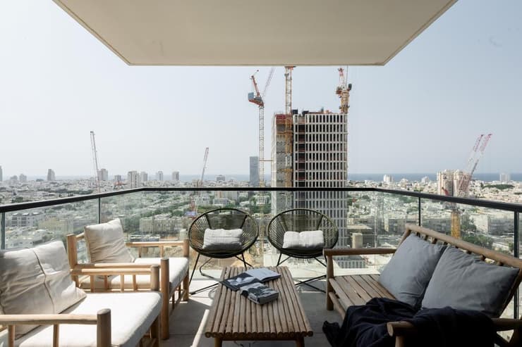 שתי דירות שחוברו יחד, תל אביב, עיני שובל אדריכלים