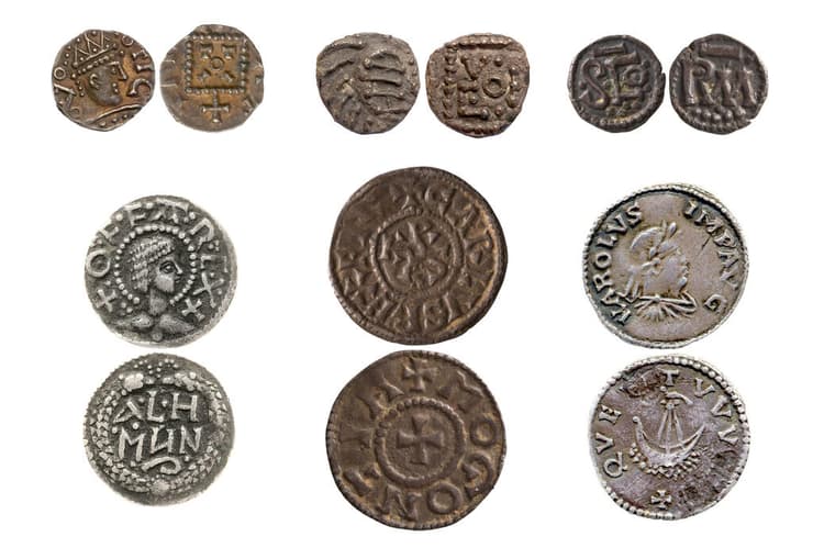כמה מהמטבעות של מוזיאון פיצ'וויליאם, כולל מטבעות עם דמותם של קרל הגדול ואופה, מלך מרסיה
