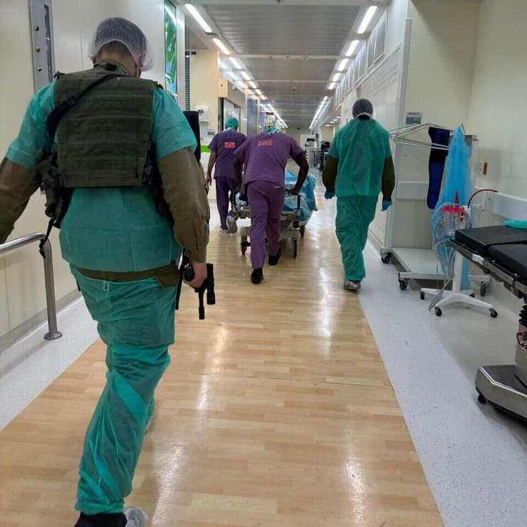 חיילים מחופשים לרופאים בגלל מחבל הנוח'בה המאושפז בהדסה הר הצופים