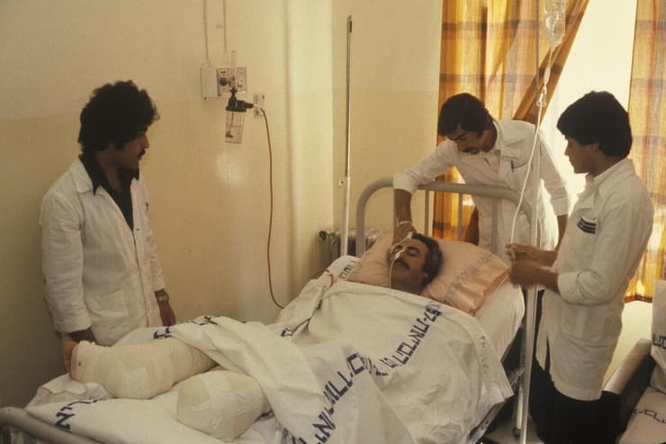 כרים חלף, שהיה ראש עיריית רמאללה, בבית החולים לאחר שנפצע מפעולת המחתרת היהודית