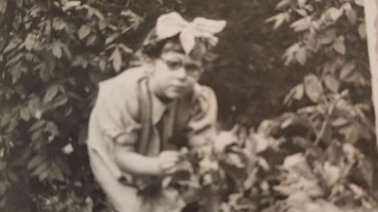 חוה בר, נרצחה בטרבלינקה ב-1942 (אחותה של שושנה חן). התמונה צולמה ב-1937