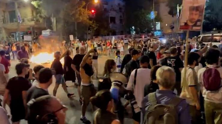 הפגנה ברחוב עזה בירושלים מול ביתו של ראש הממשלה בנימין נתניהו