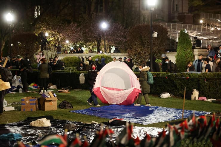 סטודנטים באוניברסיטת קולומביה הקימו מתחם אוהלים במחאה על המלחמה בעזה