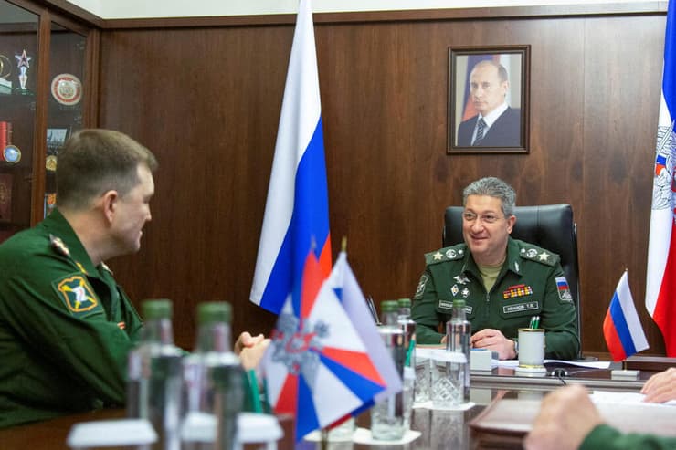רוסיה טימור איבנוב סגן שר ההגנה נעצר חשד ל שחיתות