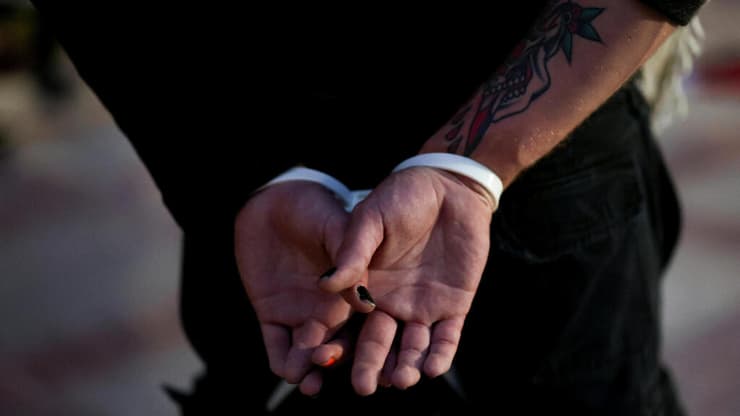 מעצר מפגינים פרו פלסטינים באוניברסיטת קליפורניה