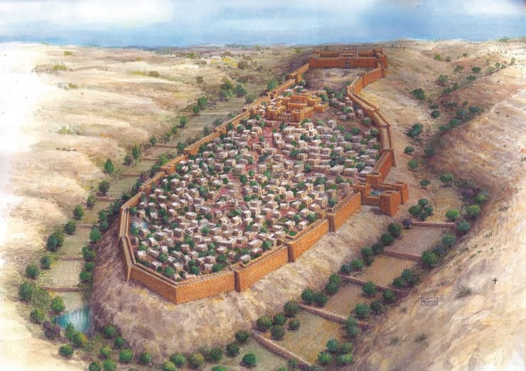 חומת העיר ירושלים בתק' בית ראשון. המחקר גילה כי היא נבנתה בימי עוזיהו ולא בידי המלך חזקיה