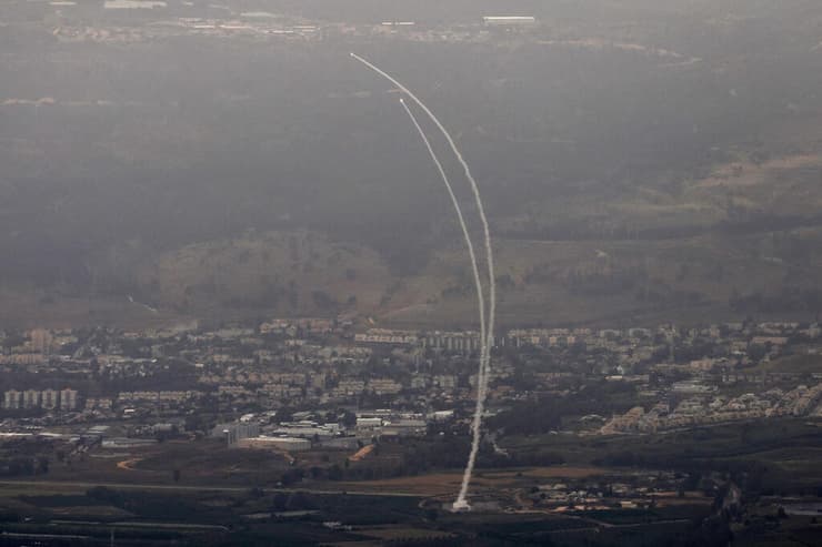 יירוטים מעל קריית שמונה בעקבות מטחי טילים מלבנון