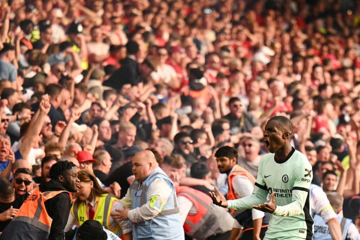 ניקולס ג'קסון חוגג מהפך