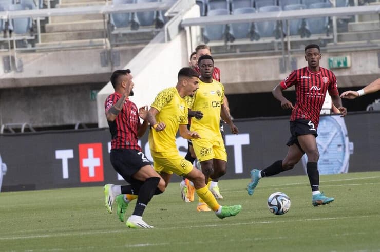 ביום ראשון ה-1.12. הדרבי הירושלמי (צילום: אלכס קולומויסקי) הפועל ירושלים בית"ר ירושלים