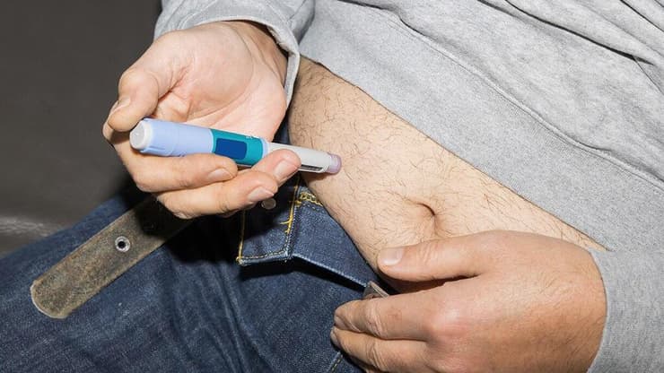 זריקת הרזיה