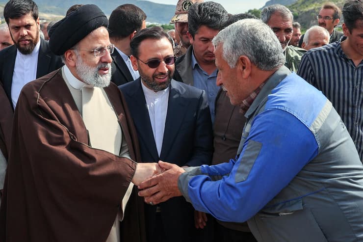 נשיא איראן איברהים ראיסי ביקור ב אזרבייג'ן שעות לפני תקרית ה מסוק